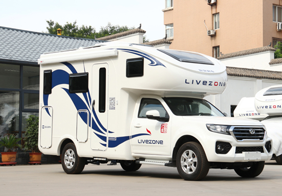 這款四驅(qū)房車動力挺好，還有兩款布局