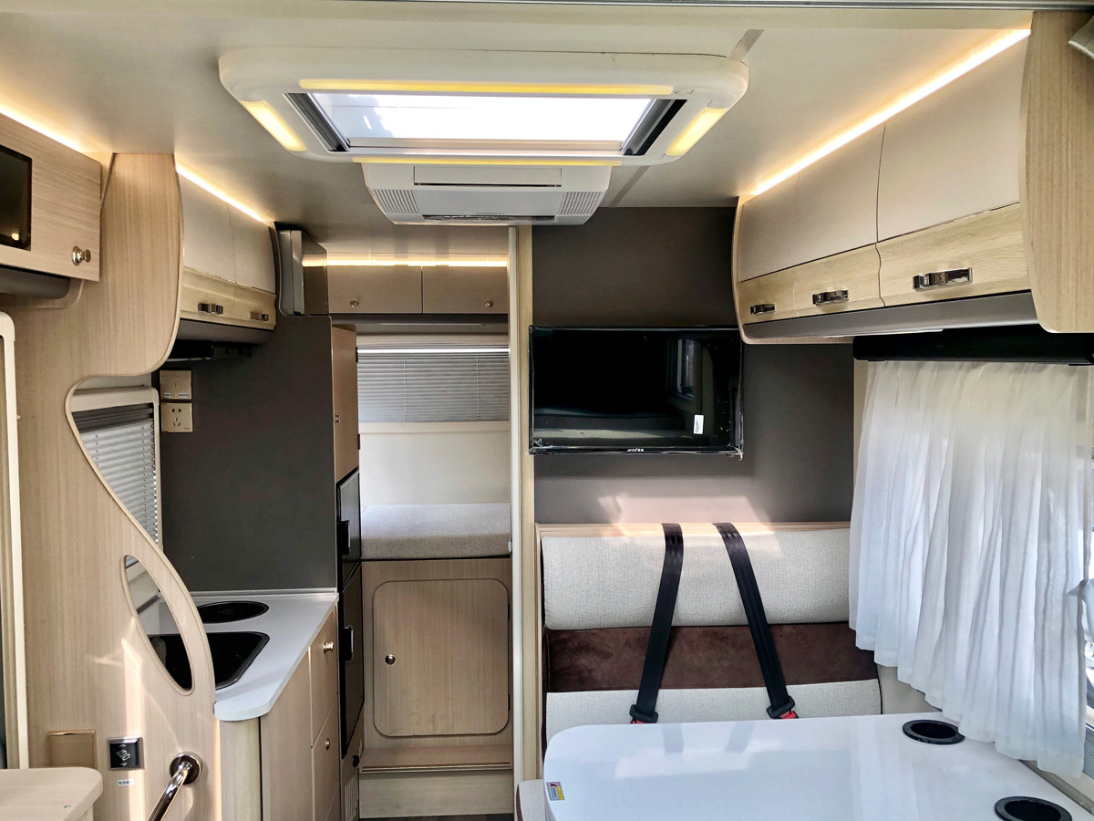 適合多路況使用的房車，這款首先要看